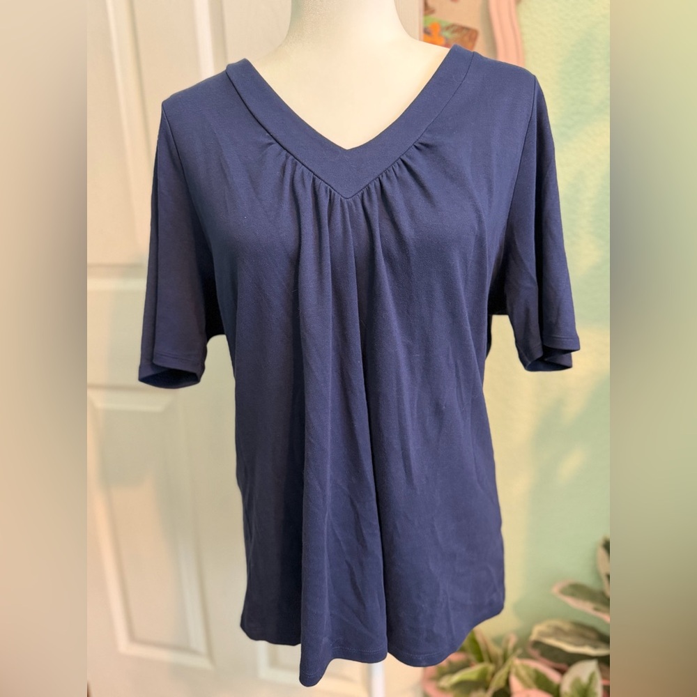 Lane Bryant Navy V-Neck Short Sleeve Tee